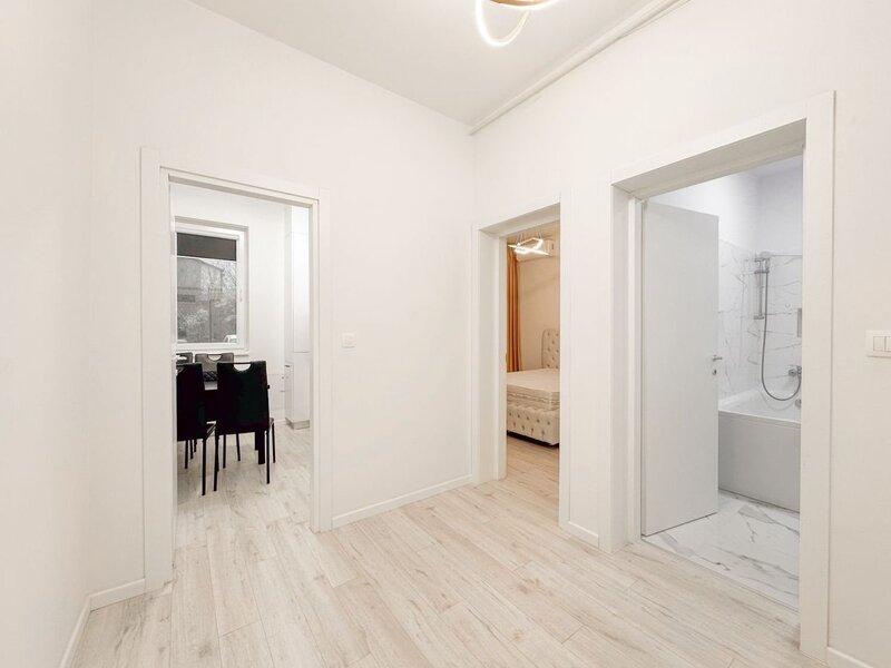 Parc Brancusi - apartament cu 2 camere decomandat, COMISION 0